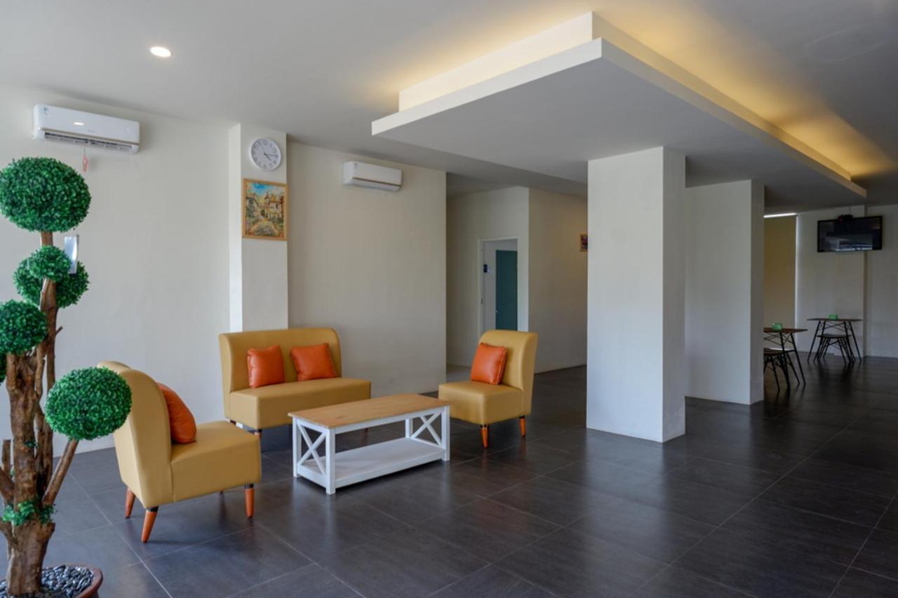 Reddoorz Plus Near Solo Baru Екстериор снимка