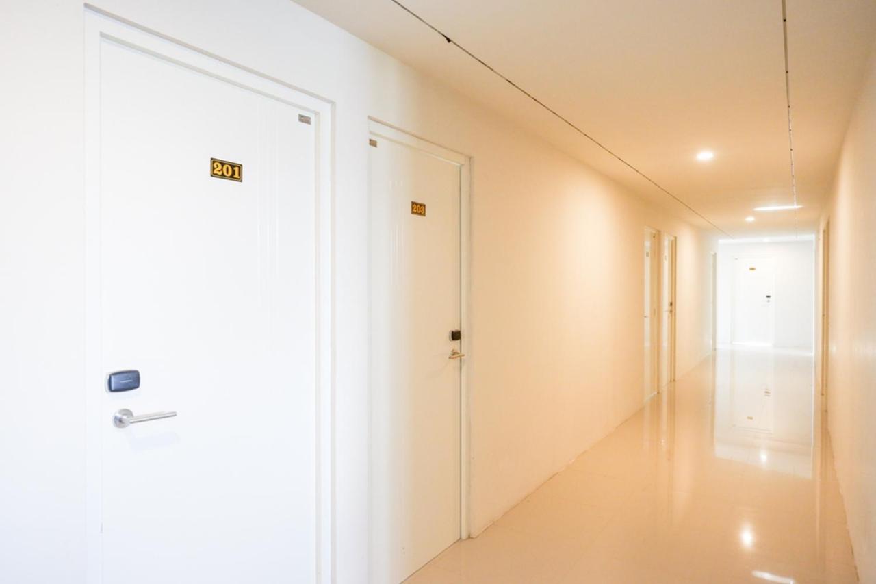 Reddoorz Plus Near Solo Baru Екстериор снимка