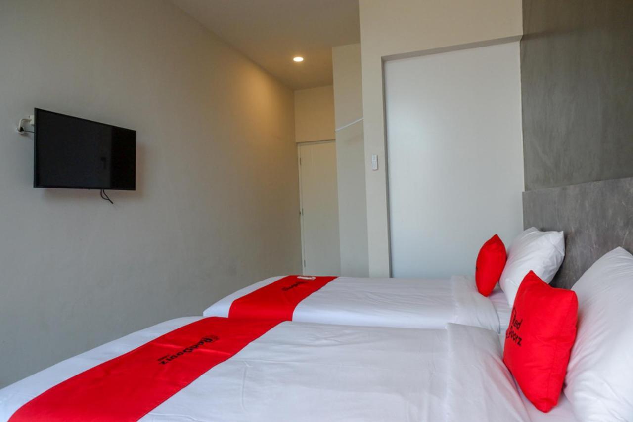 Reddoorz Plus Near Solo Baru Екстериор снимка