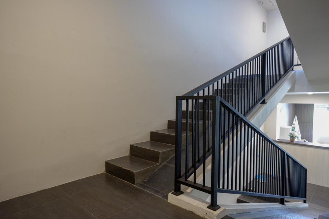 Reddoorz Plus Near Solo Baru Екстериор снимка