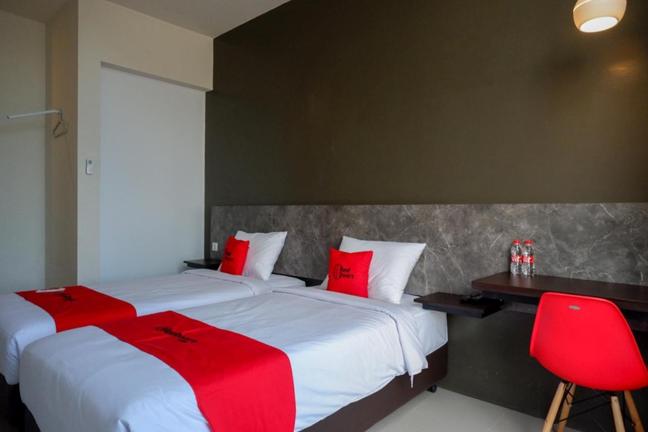 Reddoorz Plus Near Solo Baru Екстериор снимка