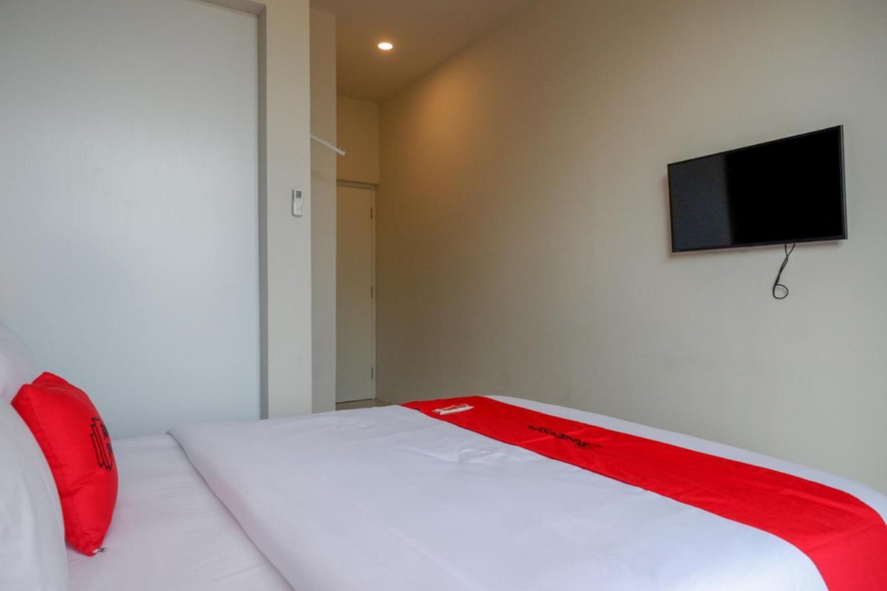Reddoorz Plus Near Solo Baru Екстериор снимка